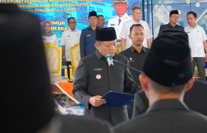 Bupati OKU Timur Lantik 36 Pejabat, H Rusman Jadi Sekda