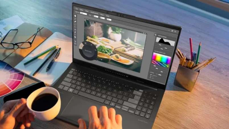 ASUS Rilis Vivobook Pro 15 di CES 2025, Laptop Kece buat Kreator dan Gamer!