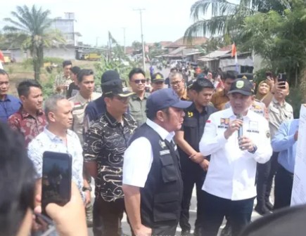 Herman Deru Resmikan Jembatan Air Serami, Akses Kini Makin Lancar