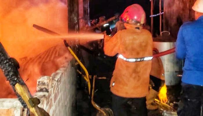 Pabrik Kerupuk di Palembang Terbakar, Dugaan dan Kronologis Lengkap Berikut Korban Jiwa?