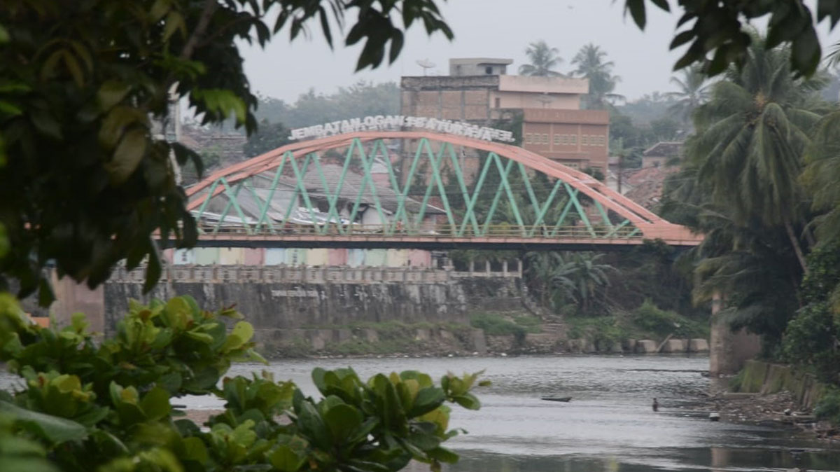 Warga Pertanyakan Lampu Hias di Jembatan Ogan I Padam