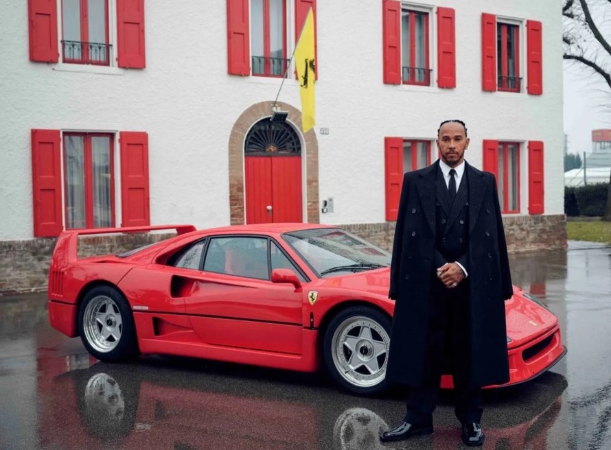 Lewis Hamilton Resmi Jadi Bagian Ferrari, Awal Baru yang Penuh Harapan di Formula 1