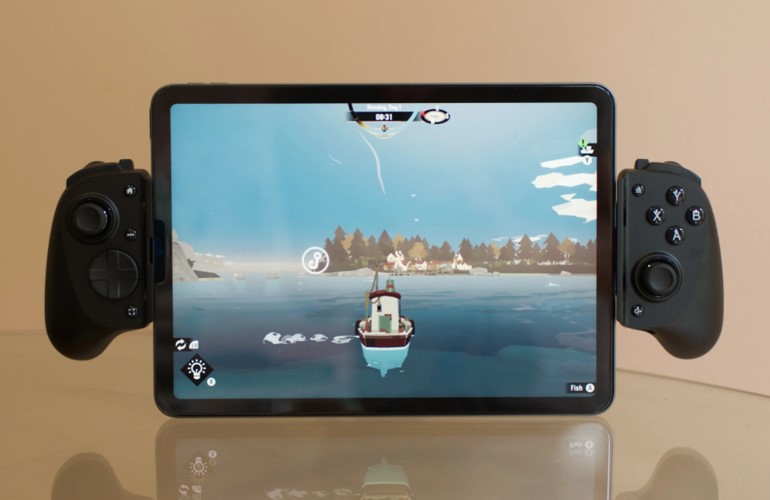 Razer Kishi V3 Pro XL Bikin Tablet Serasa Konsol, Worth It Buat Game FPS dan Racing?