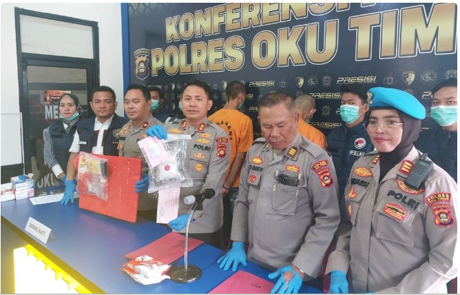 Polres OKU Timur Gagalkan Peredaran 1 Kg Sabu, Dua Warga Lampung Ditangkap
