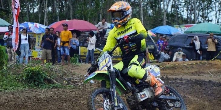 Grasstrack Open LSM Harimau Dorong Bakat Pemuda dan UMKM