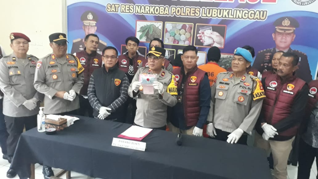 Bandar Besar Natrkoba Upah 2 Anak di Bawah Umur Edarkan 1.000 Butir Pil Ekstasi