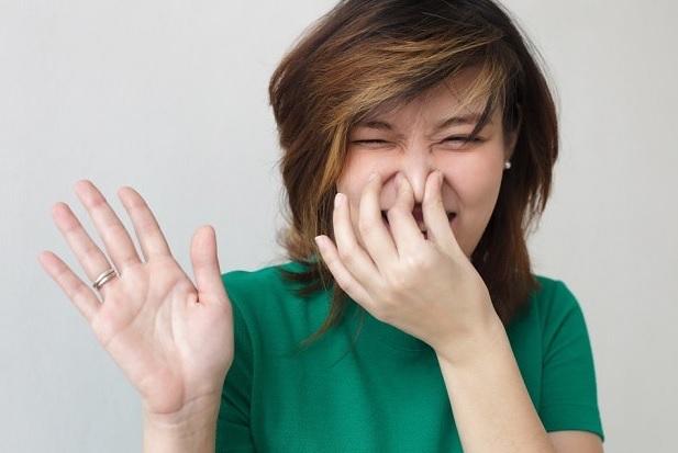 Waspadai! 8 Penyebab Bau Mulut dan Cara Efektif Mengatasinya