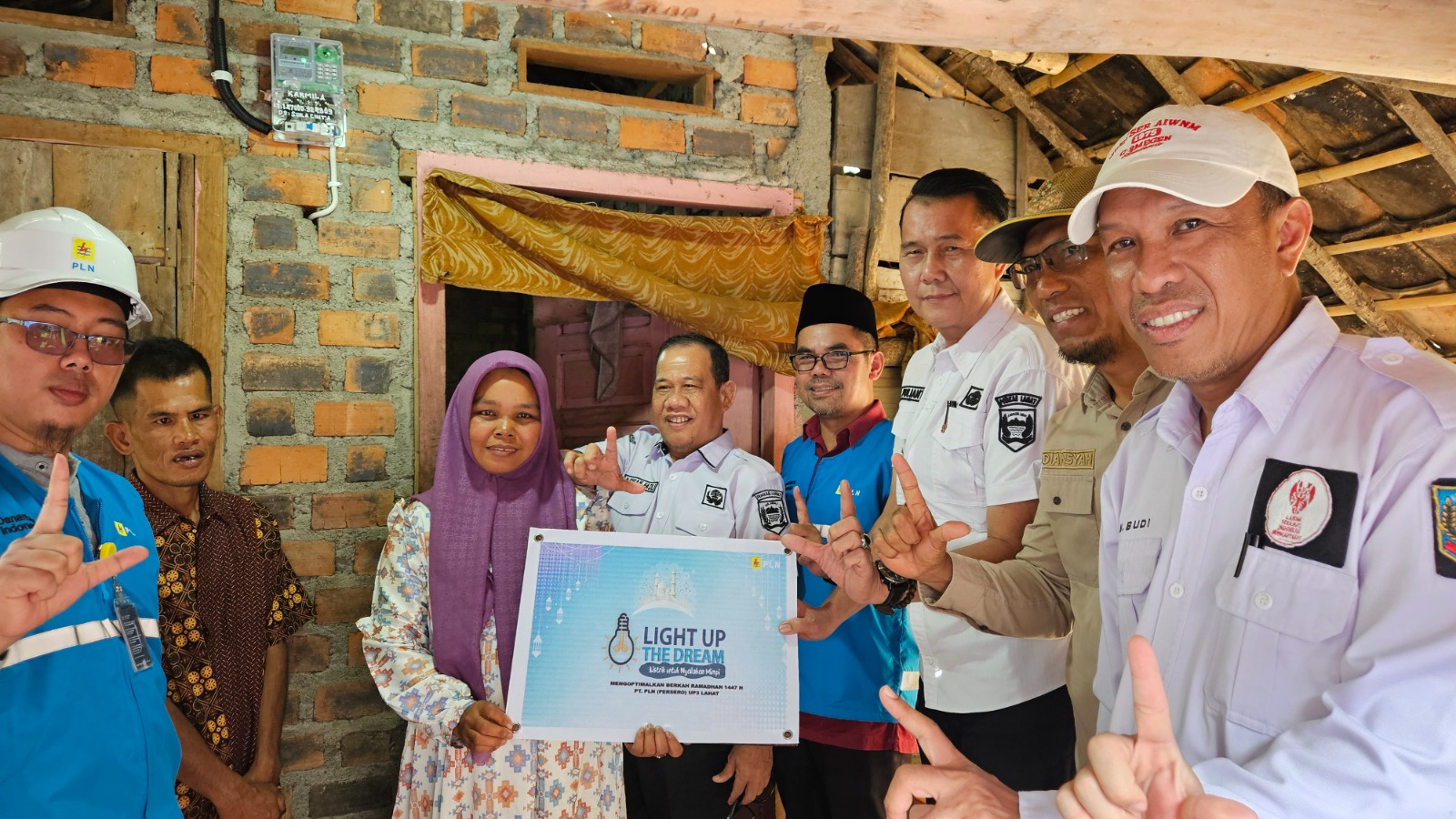 PLN UP3 Lahat Nyalakan Harapan Warga Suka Cinta di Bulan Ramadhan 1447 H Melalui Program 
