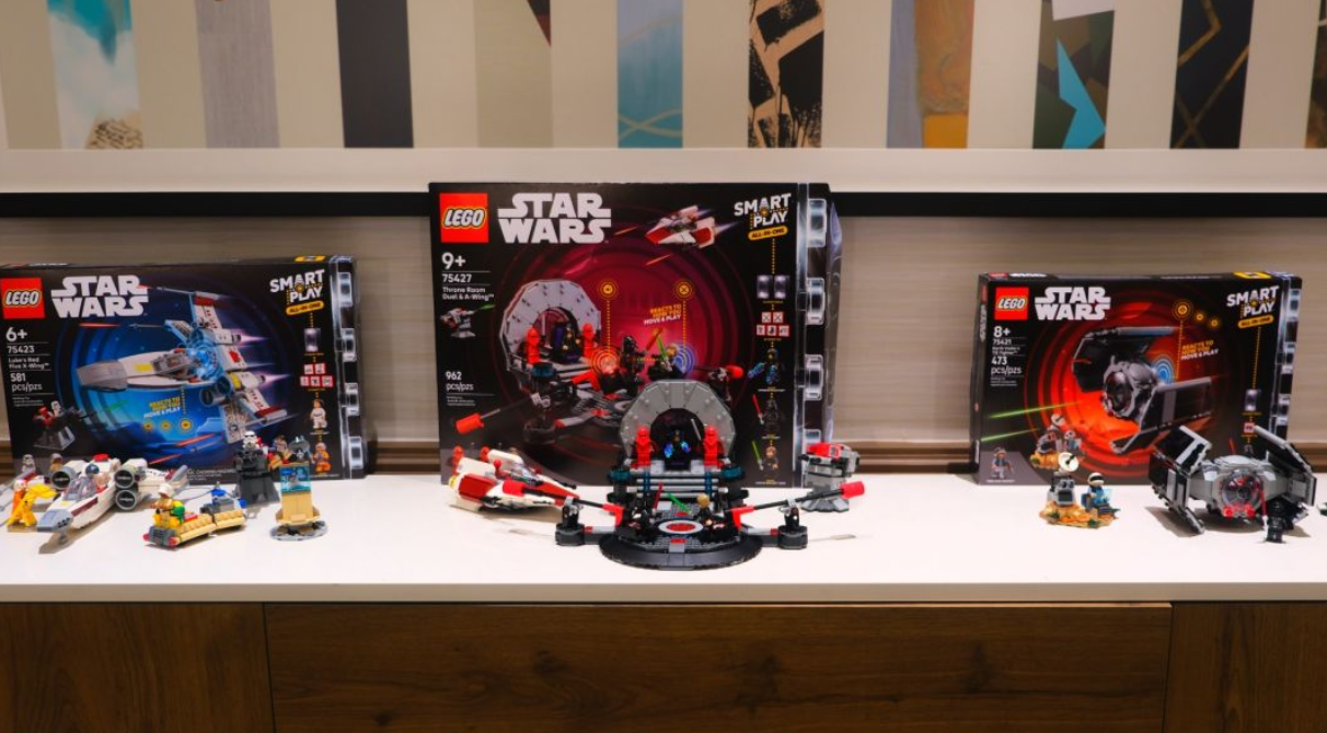 LEGO Bikin Sejarah di CES 2026! Smart Brick Disebut Inovasi Terbesar Sejak Minifigure 1978