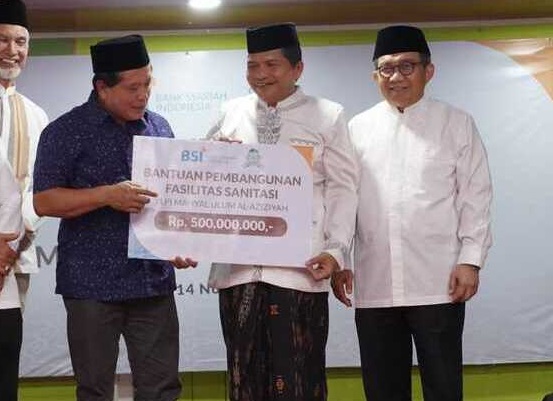 BSI Dorong Literasi dan Ekonomi Syariah Jalur Ekosistem Pesantren