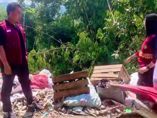 DLH OKU Selatan Fokus Atasi Sampah Liar di Kecamatan Pulau Beringin