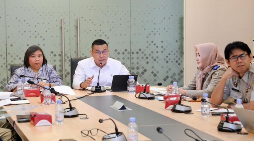 Wamen Ossy dan Komnas HAM Satukan Langkah Atasi Konflik Agraria Lewat Peta Jalan HAM