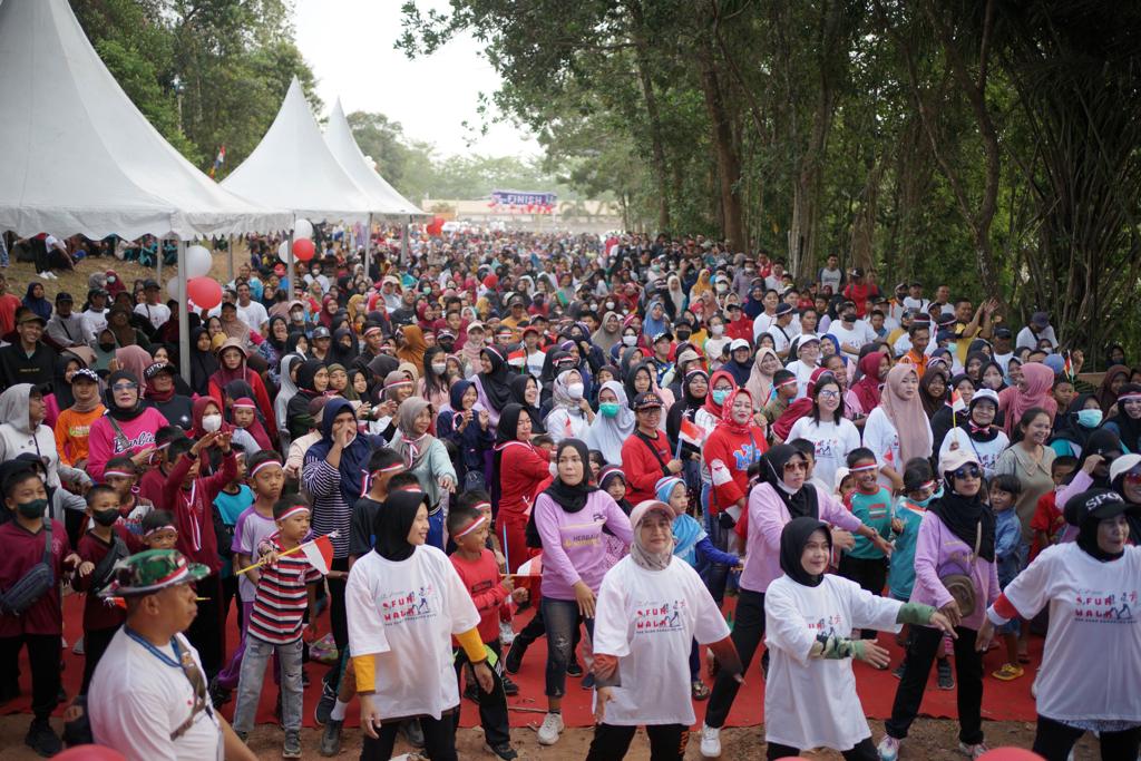 PHE Ogan Komering Gelar Jalan Sehat hingga Beri Penghargaan Diikuti Sekitar 2500 Peserta