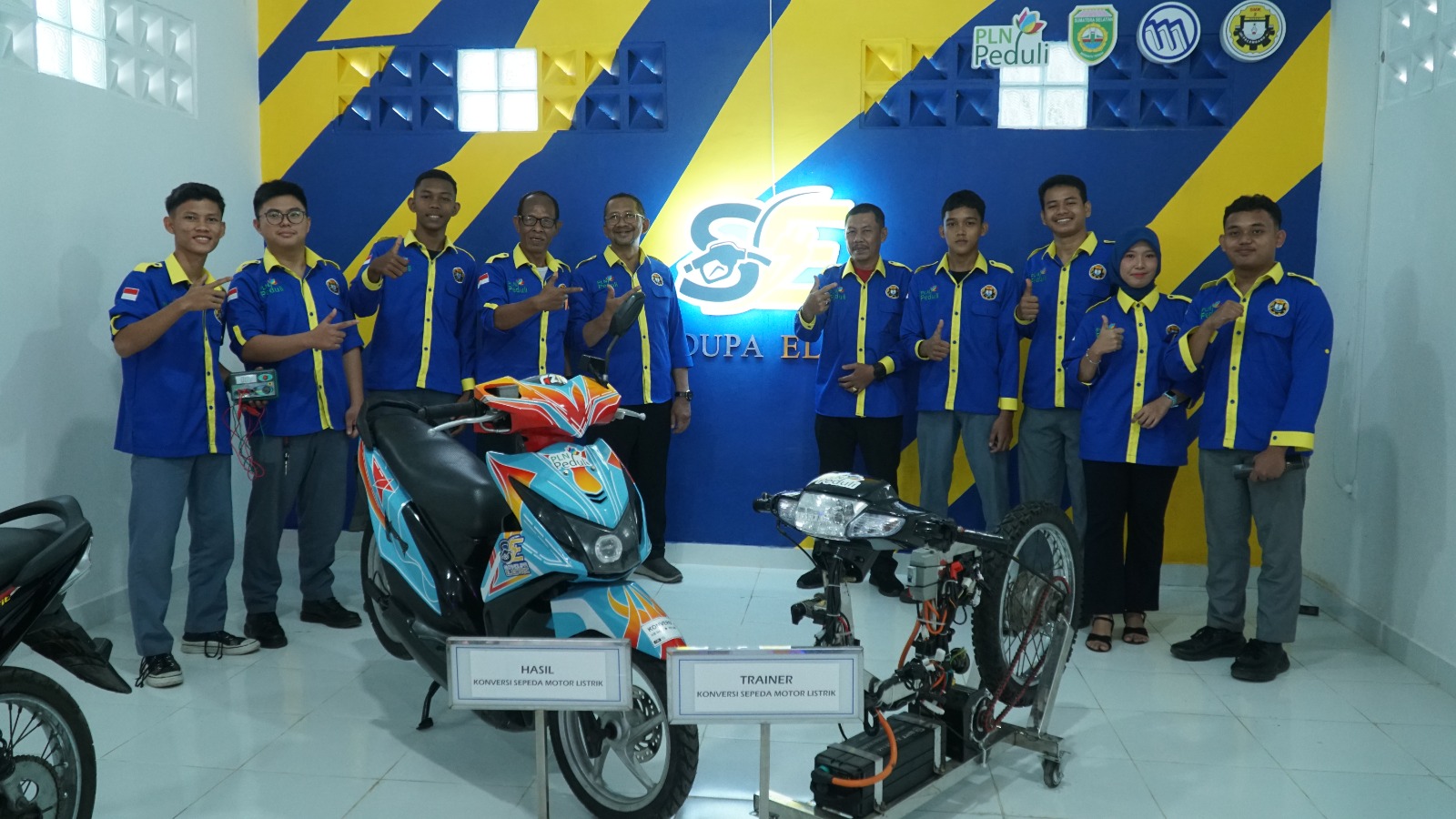 PLN UID S2JB Resmikan Bengkel Konversi Motor Listrik Pertama Sumsel 