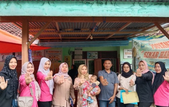 Dinkes OKU Selatan Lakukan Monev Posyandu Balita dan Lansia di Tingkat Desa