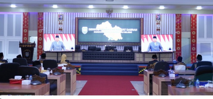 Bupati dan Wabup OKU Selatan Ikuti Pidato Kenegaraan Presiden Prabowo 2025