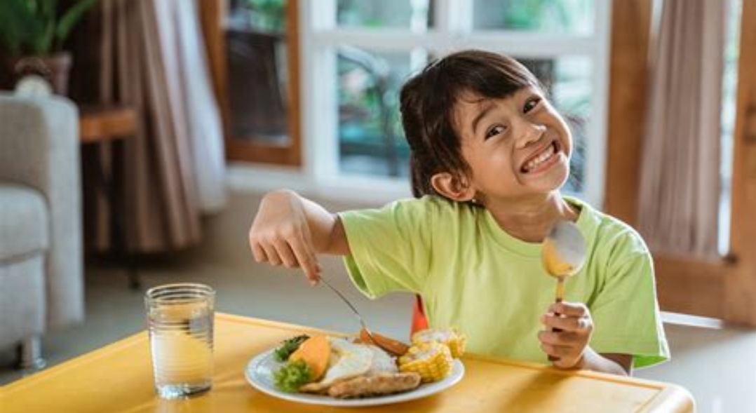 Ini Manfaat Sarapan Sebelum Pergi ke Sekolah