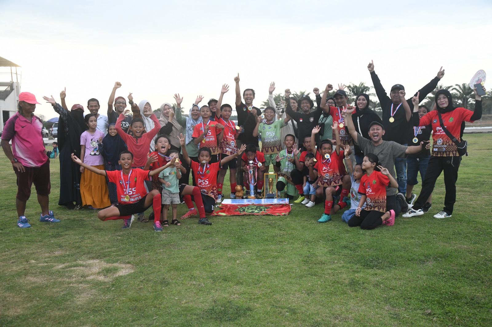 Keren! SSB PSS Juara Festival Sepak Bola U-12 se-Sumsel Piala HUT Ogan Ilir United 2024