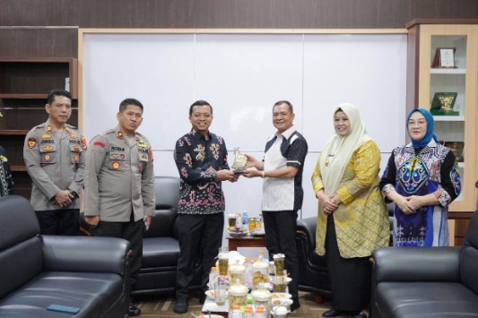 Wabup OKU Selatan Kunjungi Pringsewu, Bahas Penguatan Kerja Sama Antar Daerah