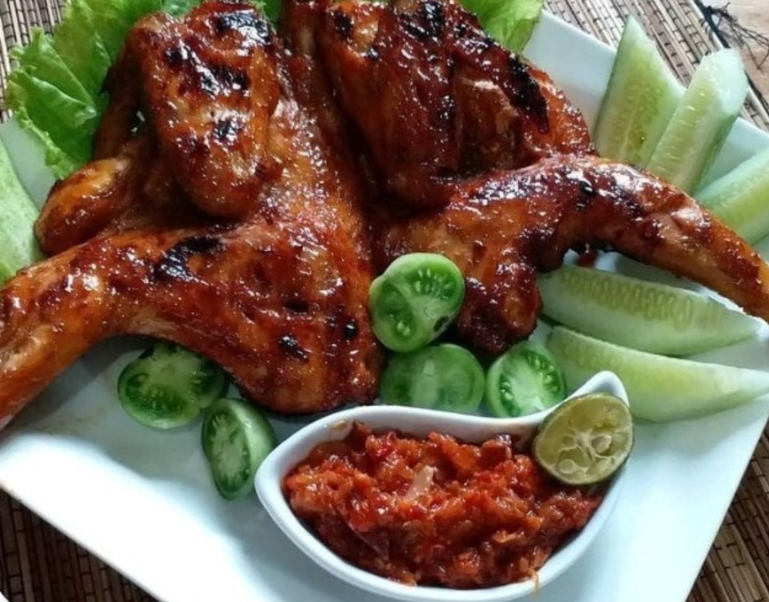 Resep Masakan Anti Ribet Cocok di Bulan Puasa,  Ayam Goreng Bacem, Cobain Yuk