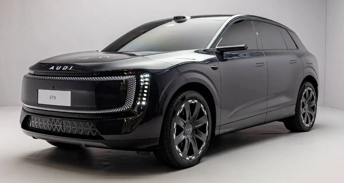 Audi E7X Resmi Debut SUV Listrik Mewah dengan Tenaga Hingga 670 HP