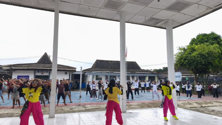 Gelar Pembinaan Lewat Program Senam Sehat Warga Binaan