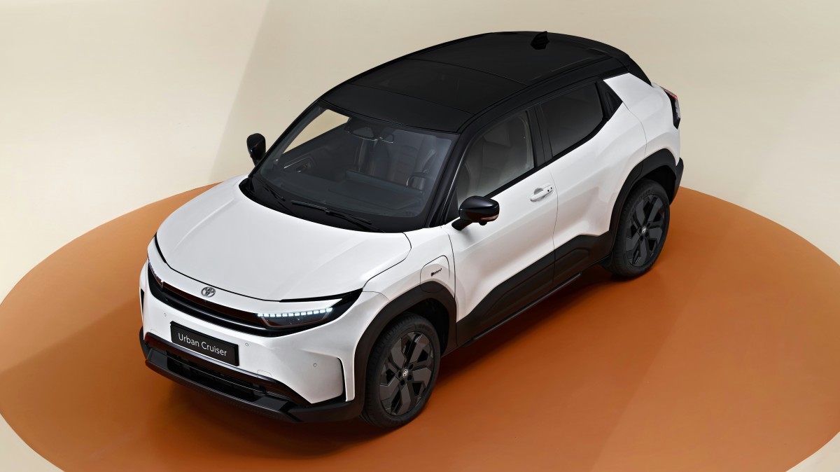 Toyota Hadirkan SUV Listrik Urban Cruiser EV 