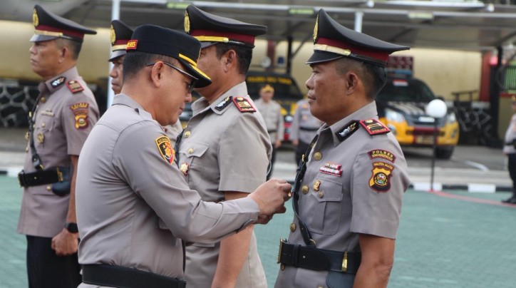 Lakukan Sertijab, Kapolres Dorong Pejabat Baru Lebih Dekat dengan Masyarakat
