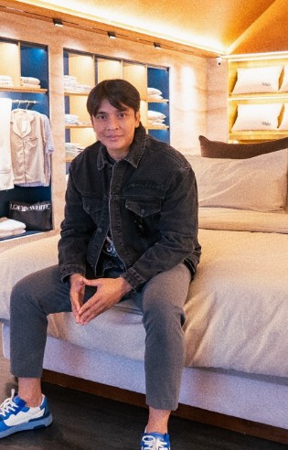 Billy Syahputra Jadi Ayah, Terharu Kenang Mendiang Olga Syahputra