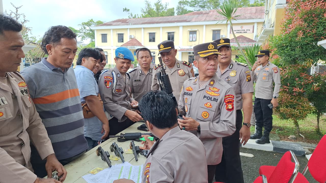 Polres OKU Pastikan Kelayakan Senpi dan Kendaraan Personil