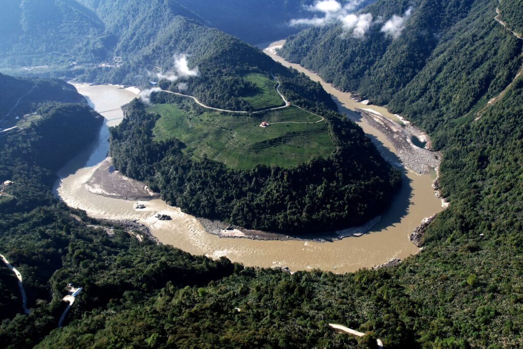 Cina Mulai Bangun Bendungan Terbesar di Dunia di Sungai Yarlung Tsangpo, Tibet