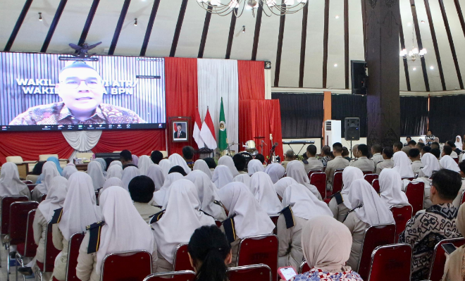 Kuliah Umum PPTR dibuka Wamen ATR Ossy Dermawan di Yogyakarta