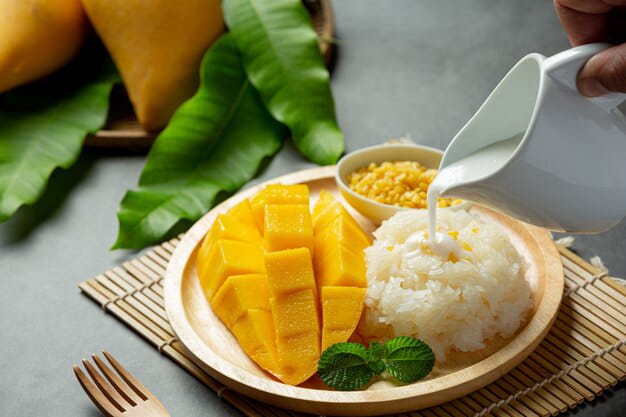 Mango Sticky Rice Hidangan Penutup Ala Thailand yang Manis dan Lezat