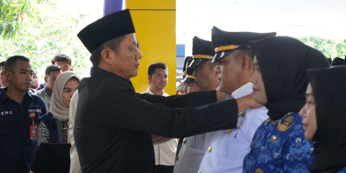 Pemkab OKU Timur Lantik 99 Pejabat dan PPPK Tahap II