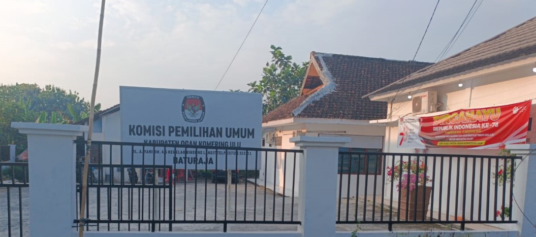 Tiga Incumbent Masih Bertahan