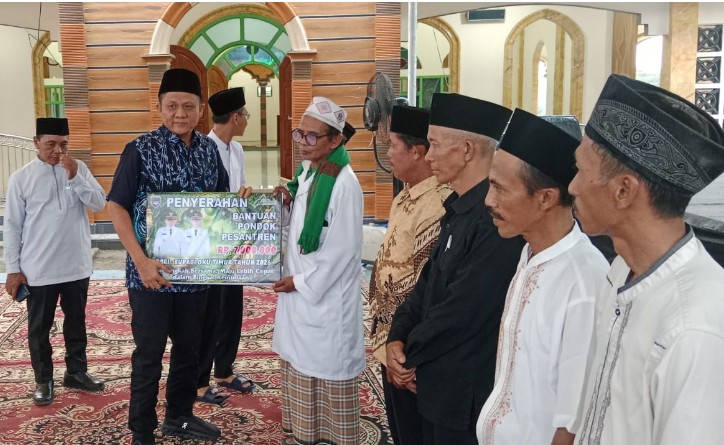 Bupati Enos Ajak Warga Jaga Akhlak dan Keamanan