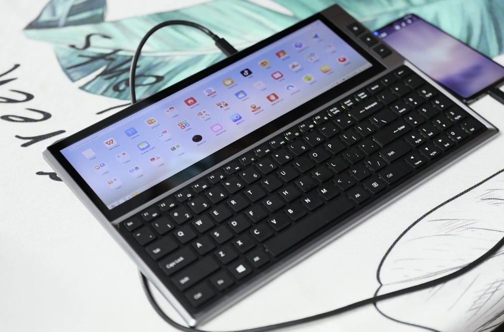 Ficihp Touch Keyboard: Keyboard dengan Layar Sentuh 12,6 Inci, Apa Saja Kelebihannya?