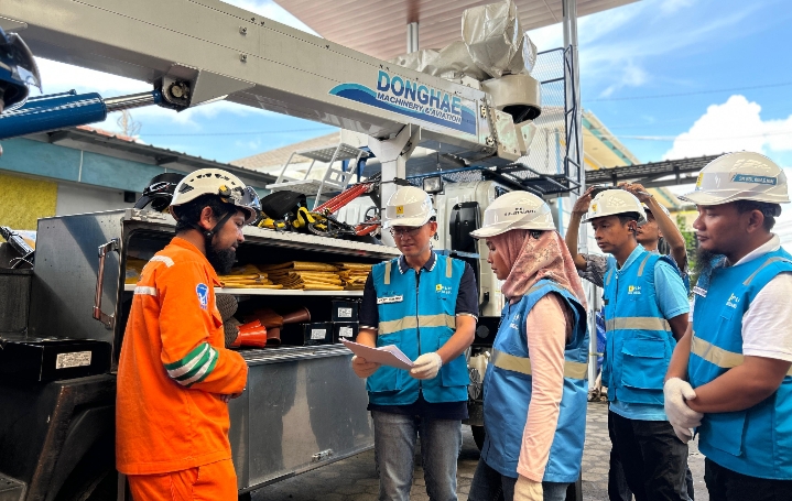 PLN Pusmanpro Perkuat Budaya K3 Berkelanjutan Lewat Aksi Sosial di Palembang