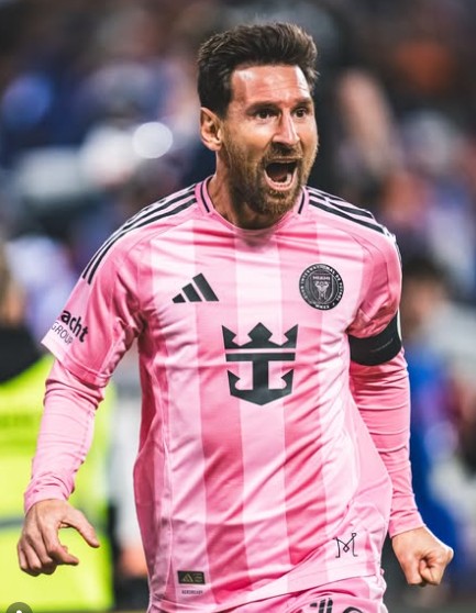 Tanpa Penalti, Messi Salip Ronaldo! Statistik Baru Panaskan Debat GOAT