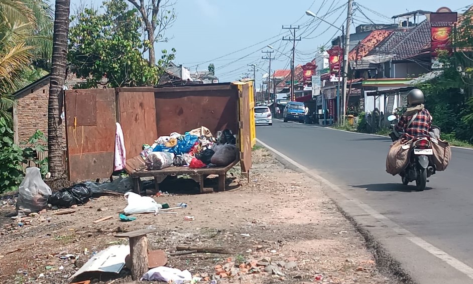 Sadar Lingkungan Sebelumnya berserakan, Kini Sampah Mulai Bersih