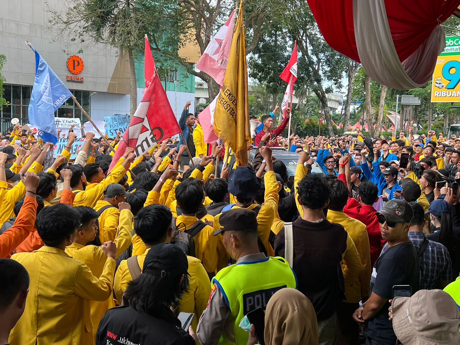 Tolak Putusan MK, Mahasiswa Sumsel Gelar Aksi 