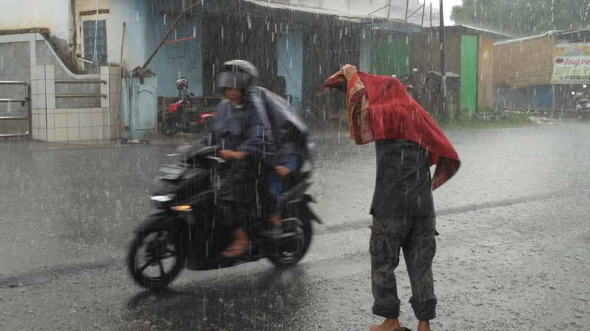 Prakiraan Cuaca di OKU Rabu 11 Januari 2023: Waspada Hujan Petir