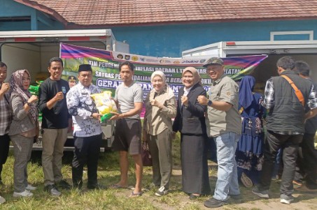 Gelar Gerakan Pangan Murah, 5 Ton Beras SPHP dan Telur Ludes Diserbu Warga