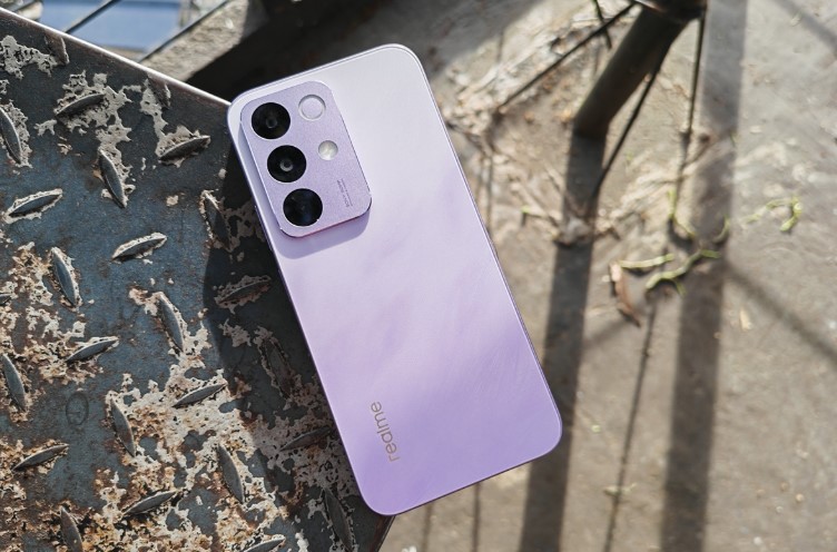 Realme C85 5G Punya Baterai 7000mAh di Harga 2 Jutaan? Begini Ketahanan Baterai Setelah Diuji Seharian Penuh