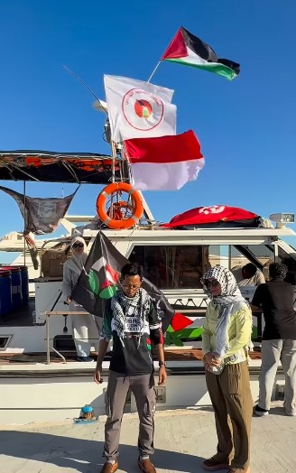 Zaskia Bangga, Wanda Hamidah Berhasil Berlayar dalam Misi Kemanusiaan ke Gaza