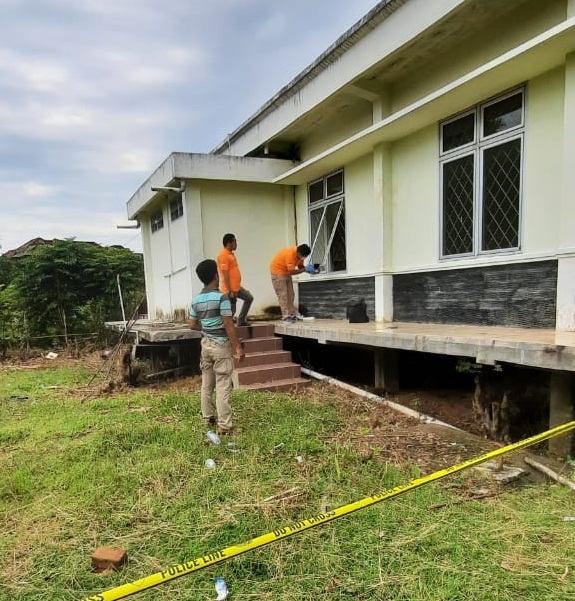 Kantor Desa Bunglai Terbakar, Kapolsek Peninjauan : Ada Api Di Dalam Ruangan