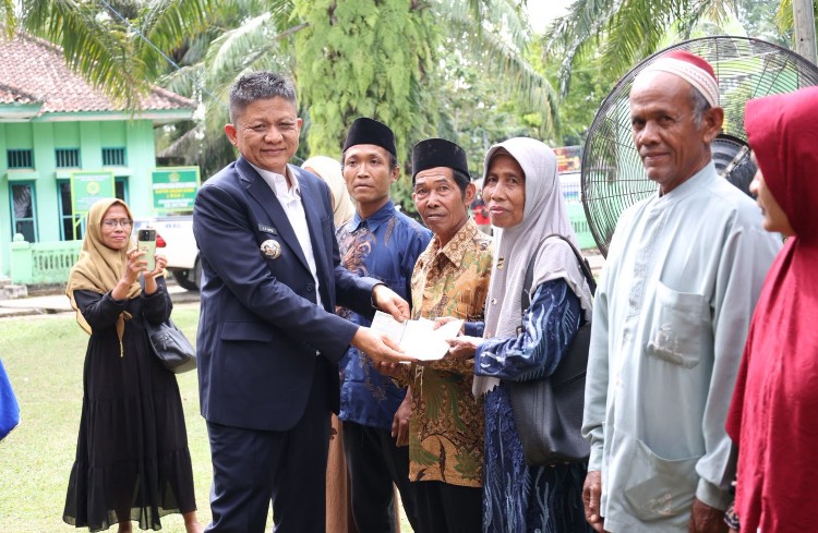 Gelar Sidang Isbat Nikah Terpadu 2025, 60 Pasangan Resmi Tercatat Negara