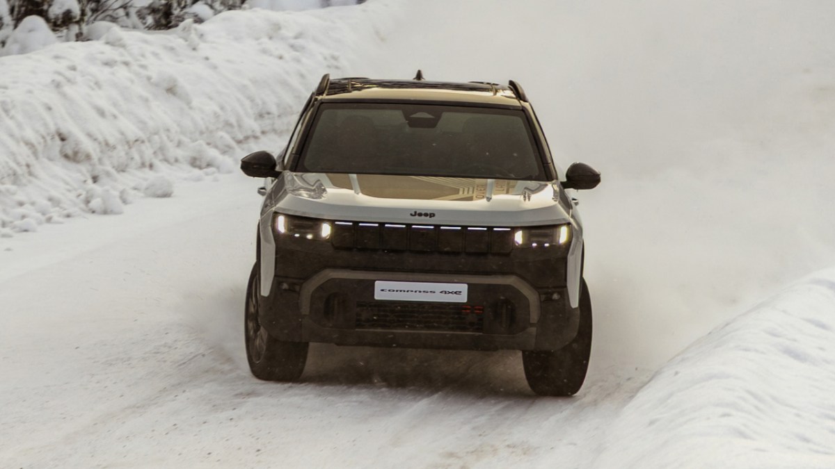 Review Jeep Compass 4xe Listrik: Spesifikasi, Harga, dan Kemampuan Off-Road