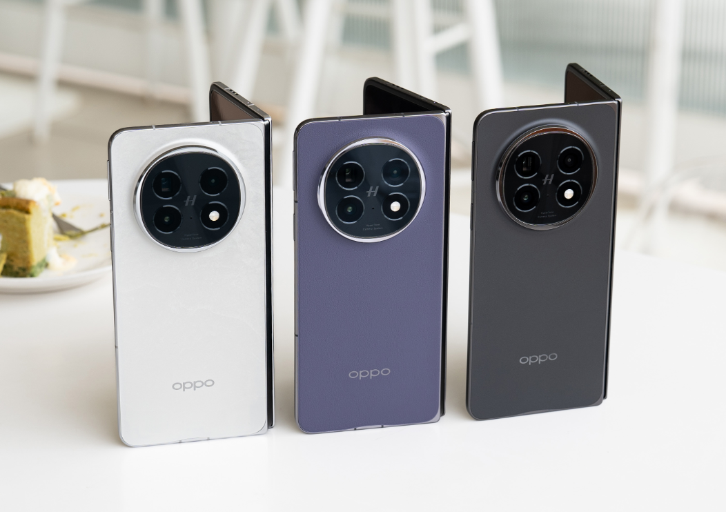 HP Layar Lipat dengan Kamera Terbaik 2026? Ini Perbandingan Spesifikasi dan Harganya