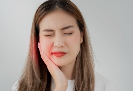 Sakit Gigi Saat Puasa? Ini Cara Aman Meredakannya Tanpa Mengganggu Ibadah